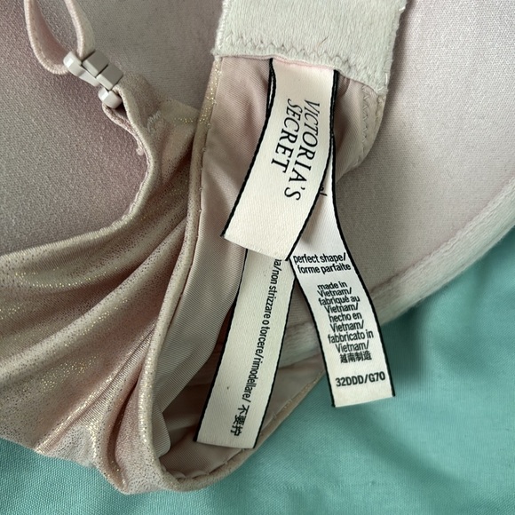 Bra - Picture 6 of 7